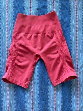 Alphalete Hot Pink High-Waist Athletic Bike Shorts-Size XS